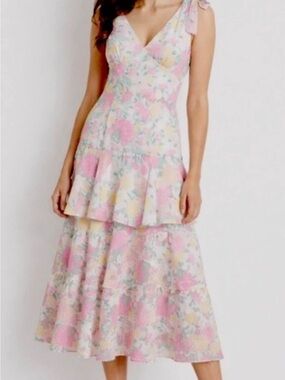 wayf masie tiered midi dress Wayf | Dresses | Wayf Masie Pink Floral Tiered Ruffle Midi Dress